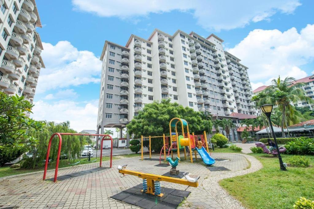 Private,Glory Beach Resort Port Dickson-Negeri Sembilan Porto Dickson Exterior foto